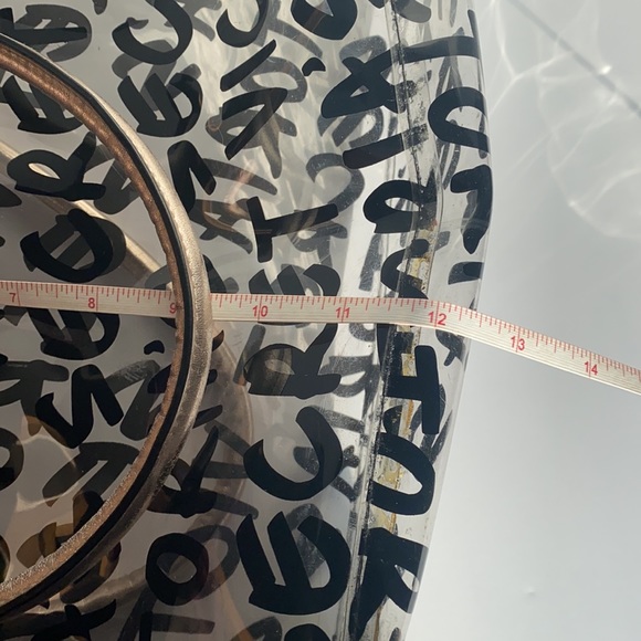 Victoria’s Secret Tote - Picture 10 of 11